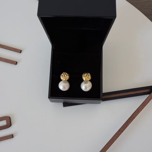Lava Gold Baroque Pearl Earring